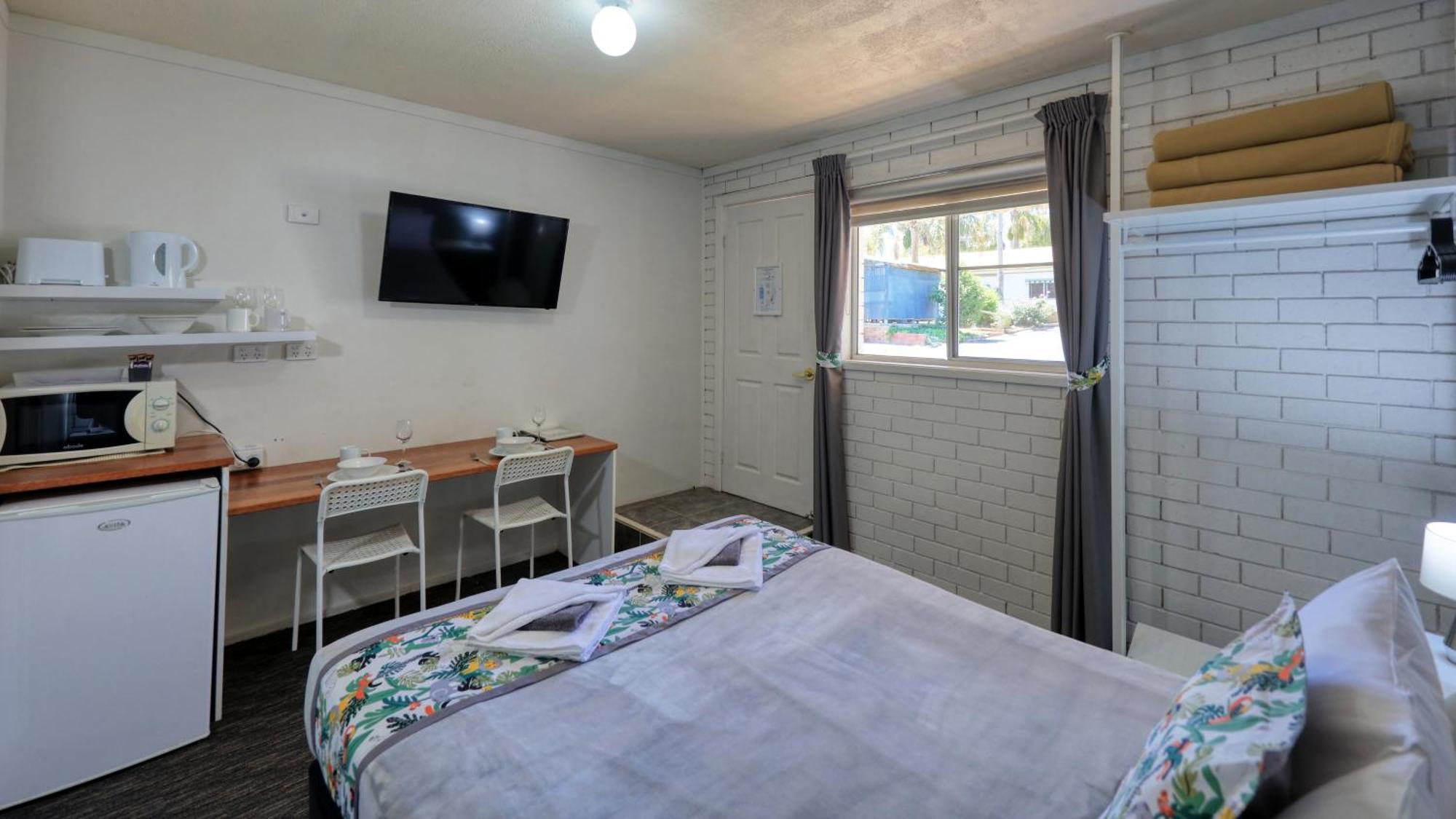 Oasis Motel Peak Hill Eksteriør bilde